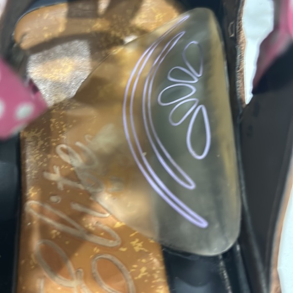 Elite by Corkys Hand Painted Leather Bump‎ Toe Sandal. Size 36 - Picture 8 of 11